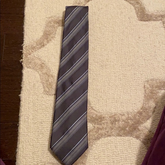 Armani Collezioni Tie - Picture 2 of 6